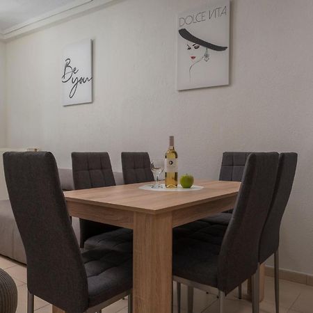 Kosmos Sevice Apartment Family City Center 4A Soluň Exteriér fotografie
